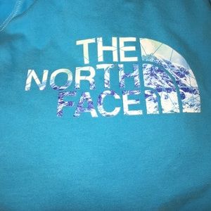 Women’s Large North Face Hoodie